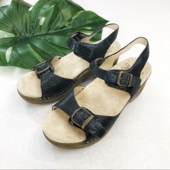 new Sanita Sandals Heels Clogs Navy Back Strap Adjustable Straps Size 10 EU 40 - Picture 1 of 6